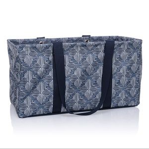 Large utility tote with matching top a tote